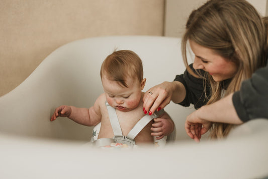 How to Give Baby a Bath – With the Help of Cuddobaby Bath Seat - Cuddobaby