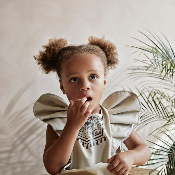 High Chair | Me + Free Vintage Flower Bib