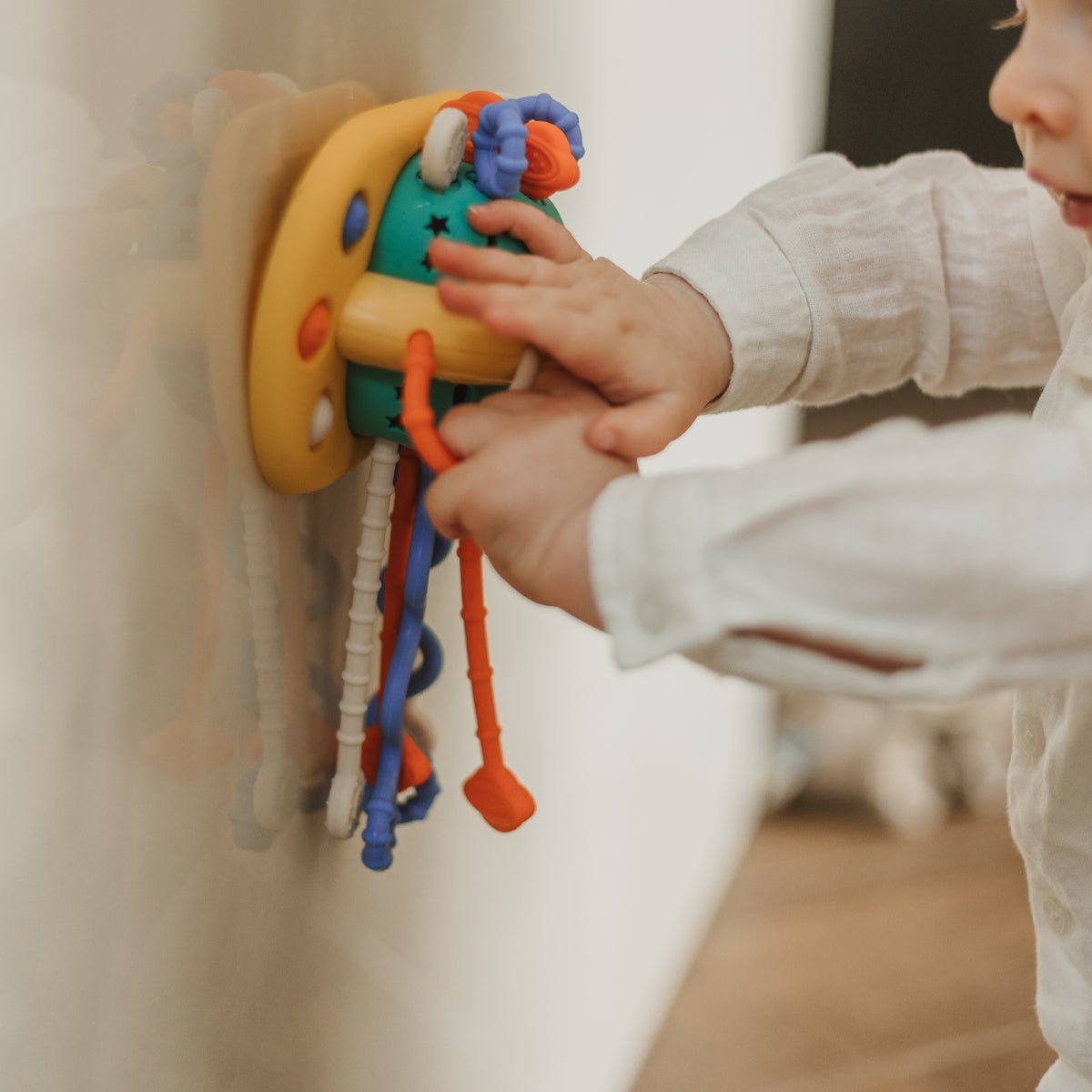 Cuddobaby Montessori Suction Cup Toy – For 4 - in - 1 Baby Bouncer, High Chair & Bath Seat - CuddobabyCuddobaby Montessori Suction Cup Toy – For 4 - in - 1 Baby Bouncer, High Chair & Bath Seat