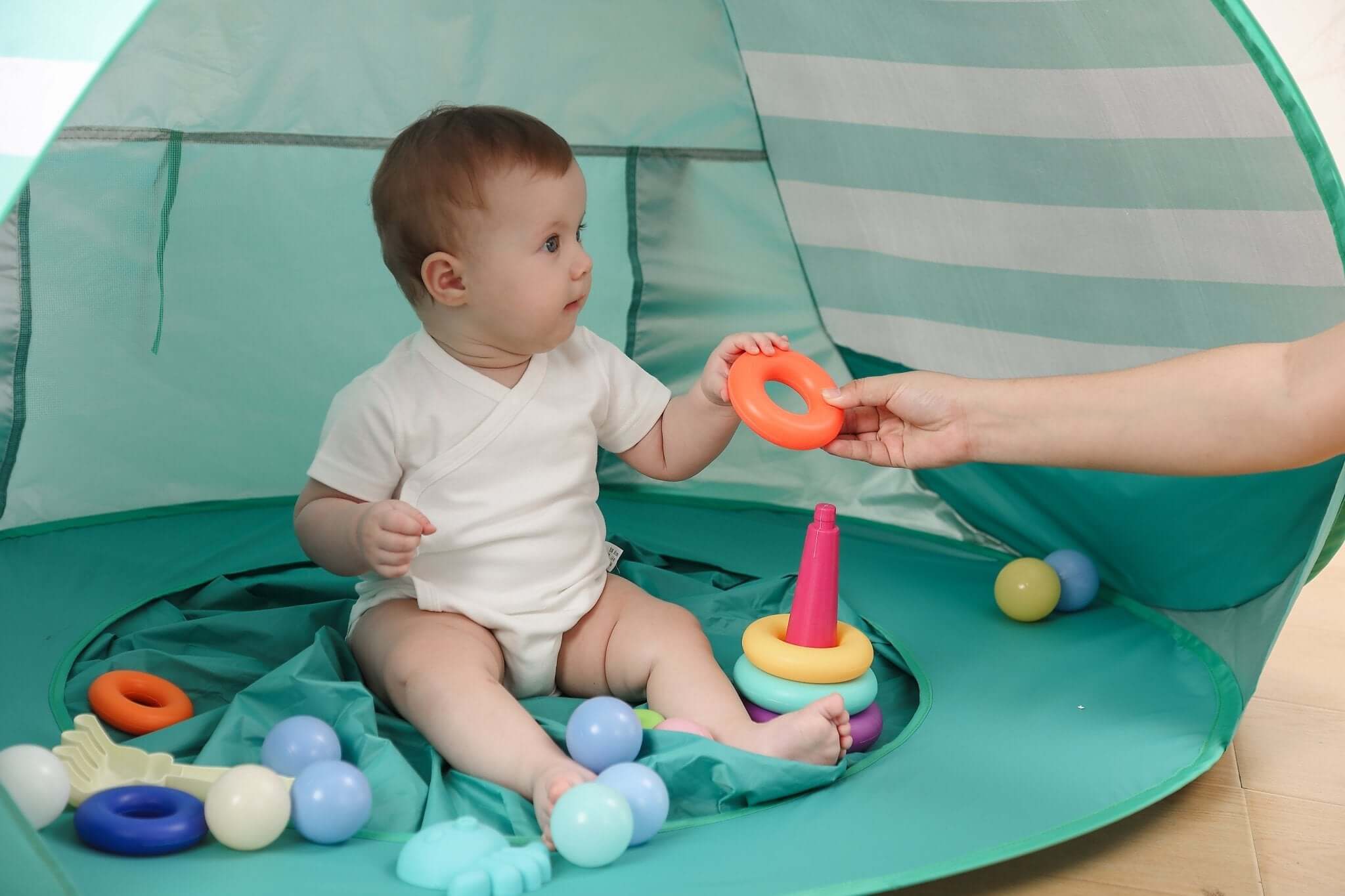 Cuddobaby Summertime - Baby Beach Tent with Pool and Beach Toys - CuddobabyCuddobaby Summertime - Baby Beach Tent with Pool and Beach Toys